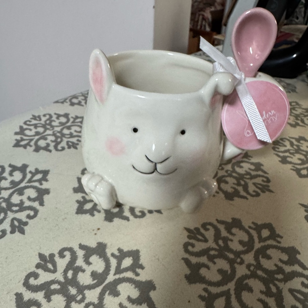NWT bunny mug with spoon